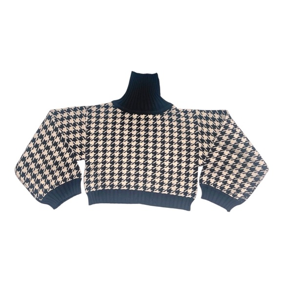 022 Knitted Cropped Top and Bodycon Dress NWOT - Picture 2 of 3